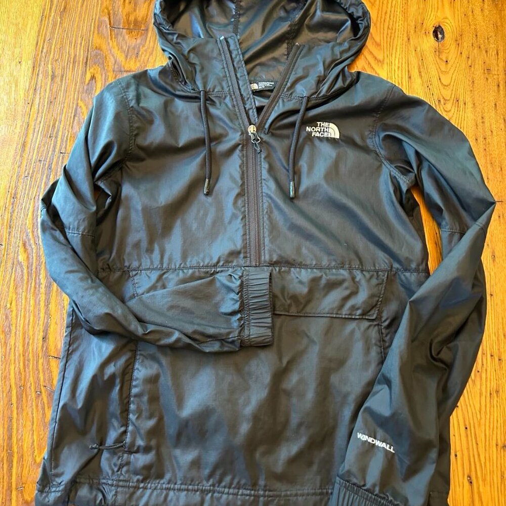 TNF Windbreaker The North Face Womens XS Black Windwall Stow